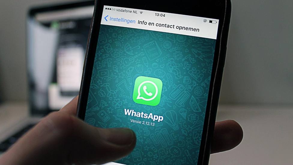 ¿Cómo podemos saber si hay otra persona espiando nuestra cuenta de Whatsapp?