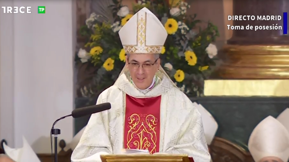 Vuelve a ver la toma de posesión de Mons. Juan Antonio Aznárez como nuevo arzobispo castrense