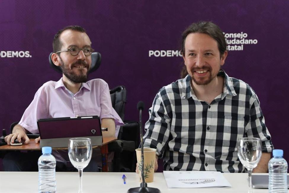 Echenique, que pasó del sector crítico al oficialista, señalado por el desastre electoral de Podemos