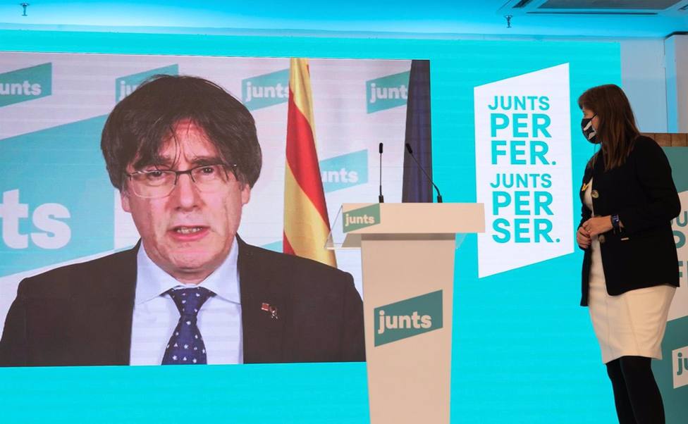 Puigdemont presenta la renuncia al escaño en el Parlament y mantiene el de eurodiputado