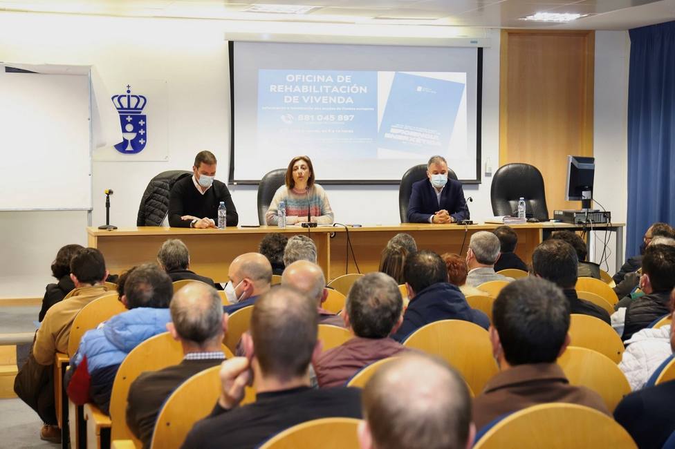 A Xunta invita aos concellos da zona do Salnés a coñecer os programas de axudas en materia de vivenda