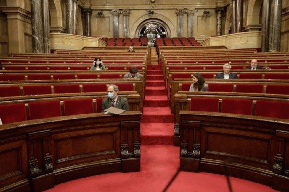 El Parlament pide al Gobierno que solicite la oficialidad del catalán en UE