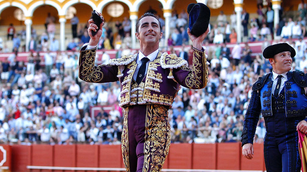 El Fandi, con la oreja cortada este sábado en la Real Maestranza de Sevilla