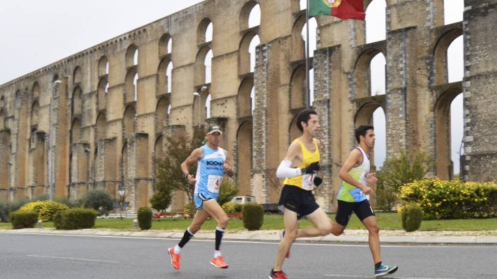ocio Conciliador explosión Más de un millar de corredores participarán en Media Maratón Elvas-Badajoz  - Deportes Badajoz - COPE