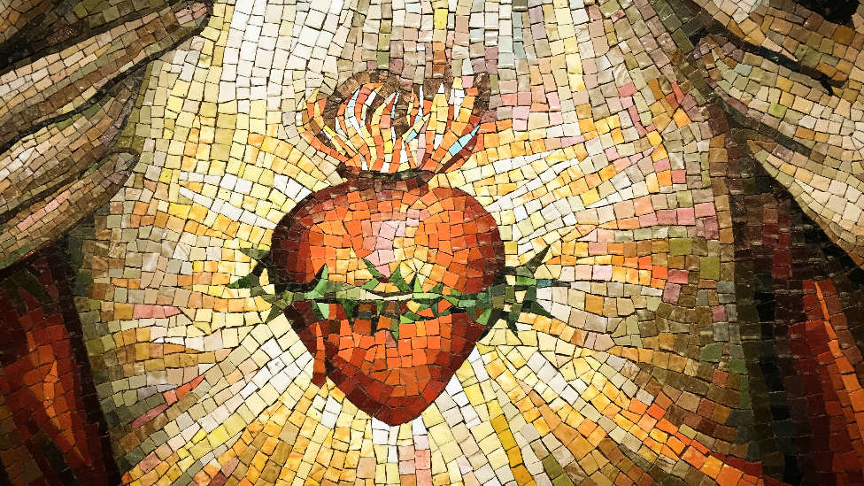 ¿Qué significa la imagen del Sagrado Corazón de Jesús? - Historias - COPE