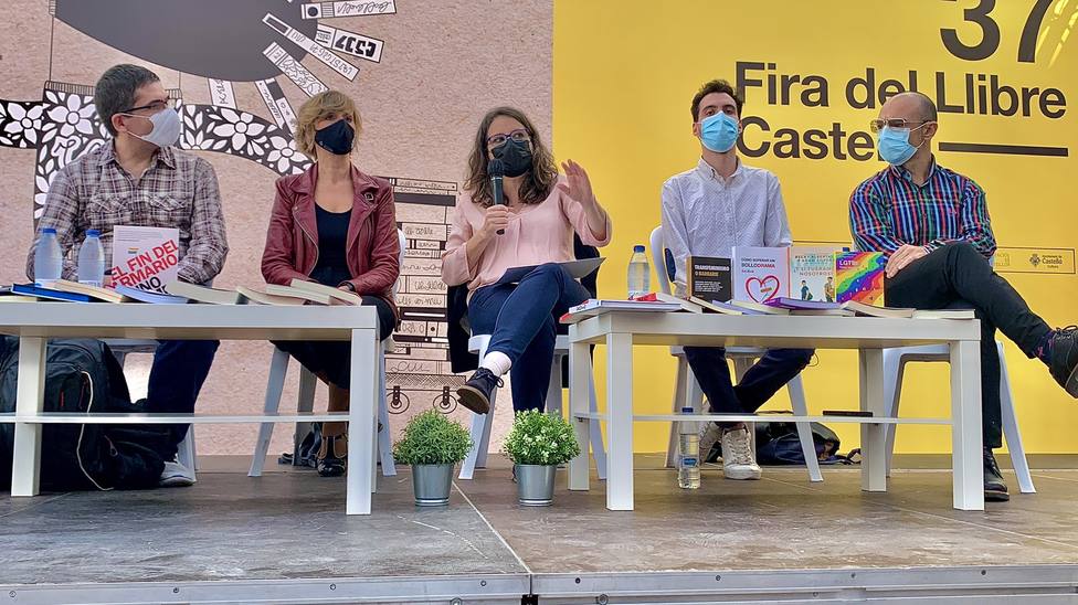 Compromís ha organizado un acto en la Feria del Libro de Castellón