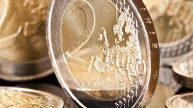 Un error de fabricación de monedas de 2 euros disparan su valor en el mercado: rebusca en tu cartera