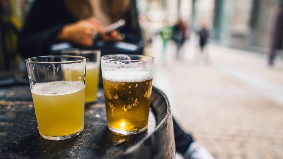 El dueño de un bar de Pontevedra le niega una cerveza a un cliente y esto es lo que hace: Reaccionó...