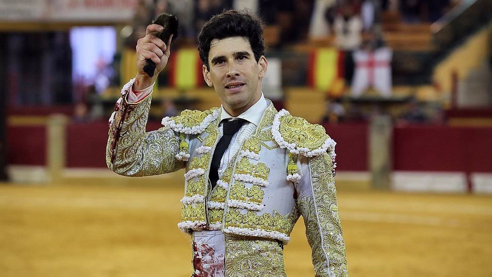 Alberto López Simón con la oreja cortada este sábado en Zaragoza