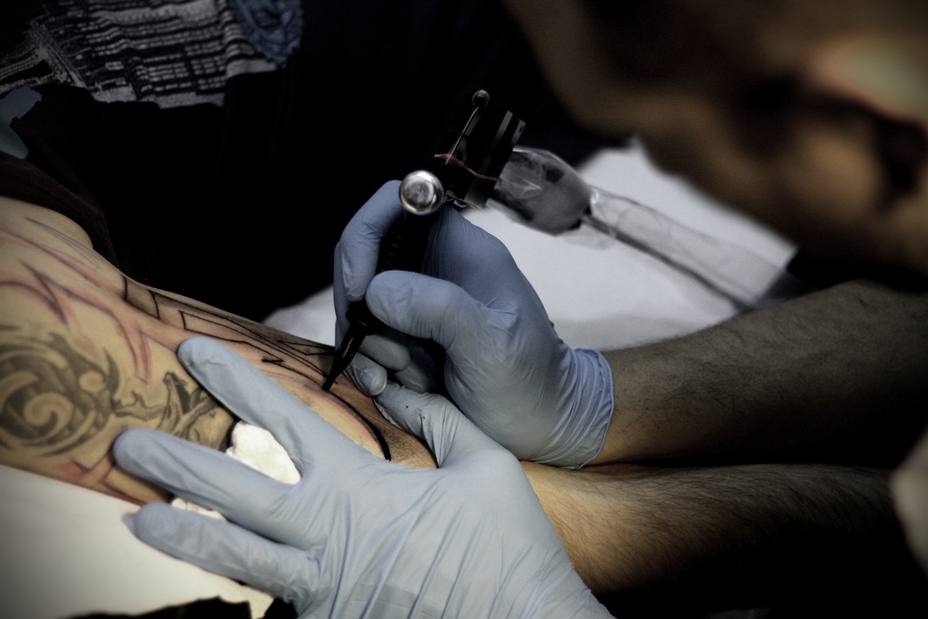 Trabajos que permiten tatuajes