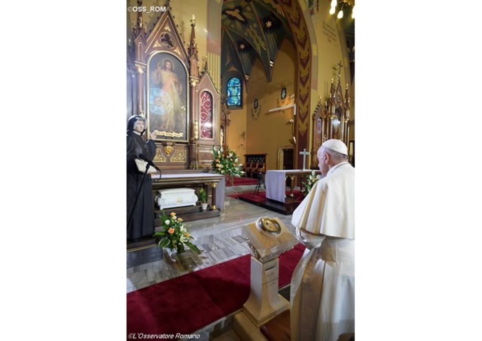 La Divina Misericordia Y Los Pontificados De Juan Pablo II Y Francisco Revista Ecclesia COPE