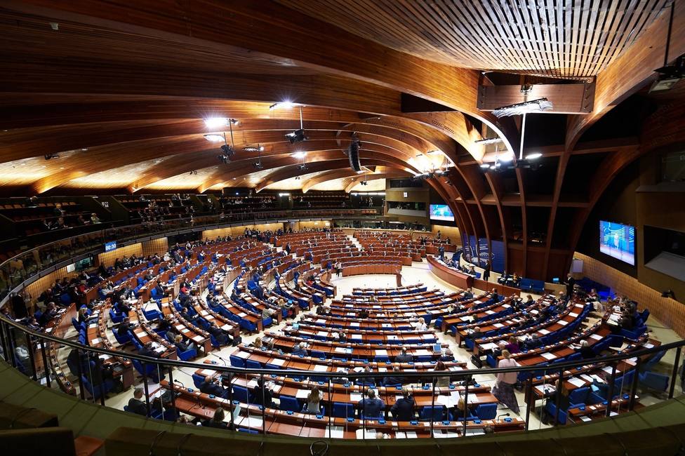 El Consejo de Europa apoya los indultos y solicita retirar la solicitud de extradición a Carles Puigdemont
