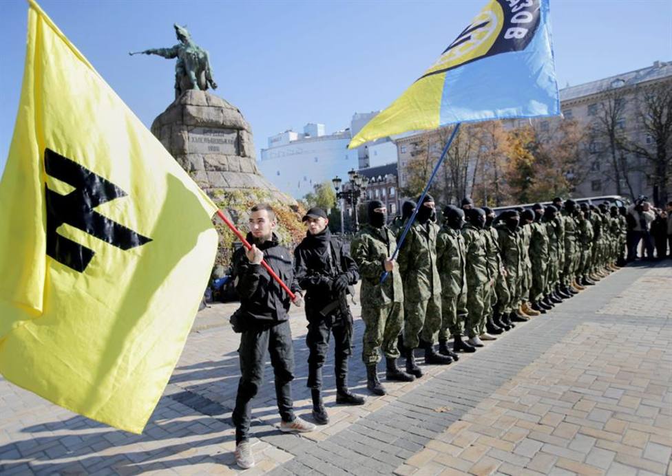 El Batallón Azov: la milicia ucraniana que nació para defender el Donbás y ahora lucha en Mariúpol
