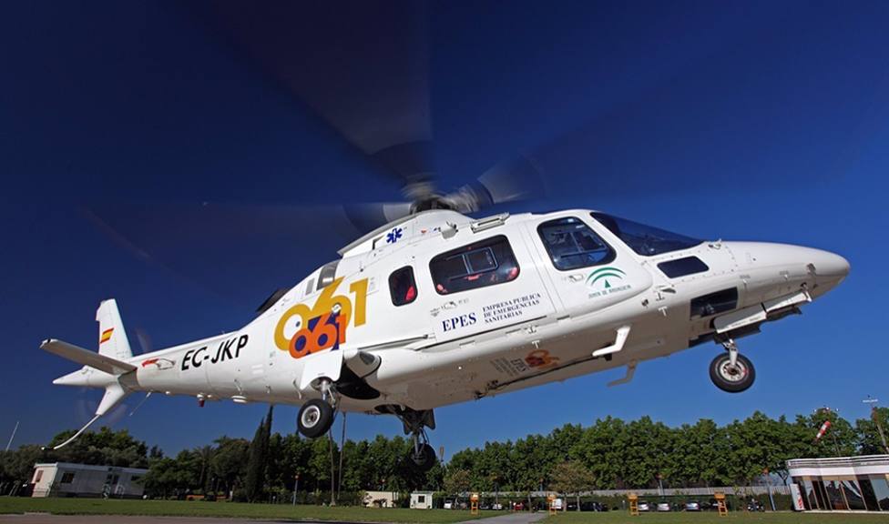 Evacuado al hospital en helicóptero un hombre tras sufrir un accidente de buceo en la Isleta del Moro
