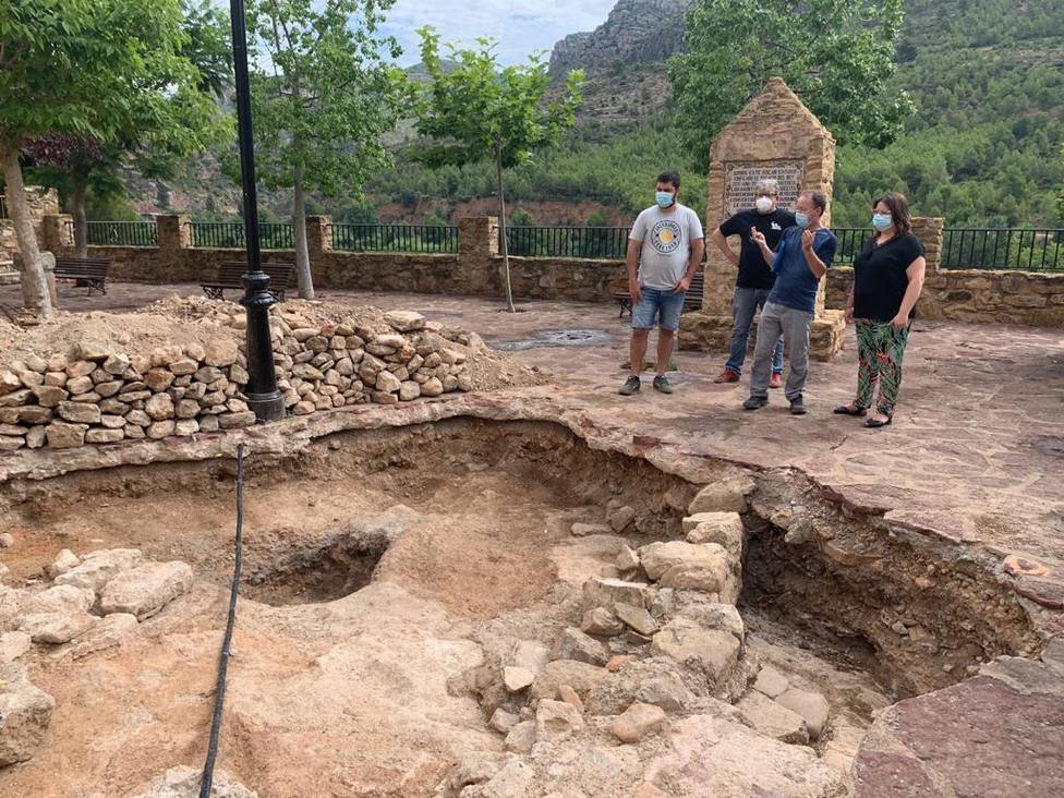 El equipo de arqueólogos de la Diputación saca a la luz los restos del antiguo Palacio de Argelita