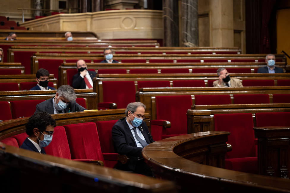 JxCat, ERC y la CUP buscan que el Parlament declare que Cataluña es republicana y no reconoce al Rey