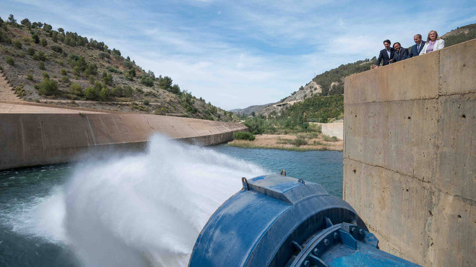 Hasta 6.000 hogares recibirán energía a través de la central hidroeléctrica de la Presa de Rules