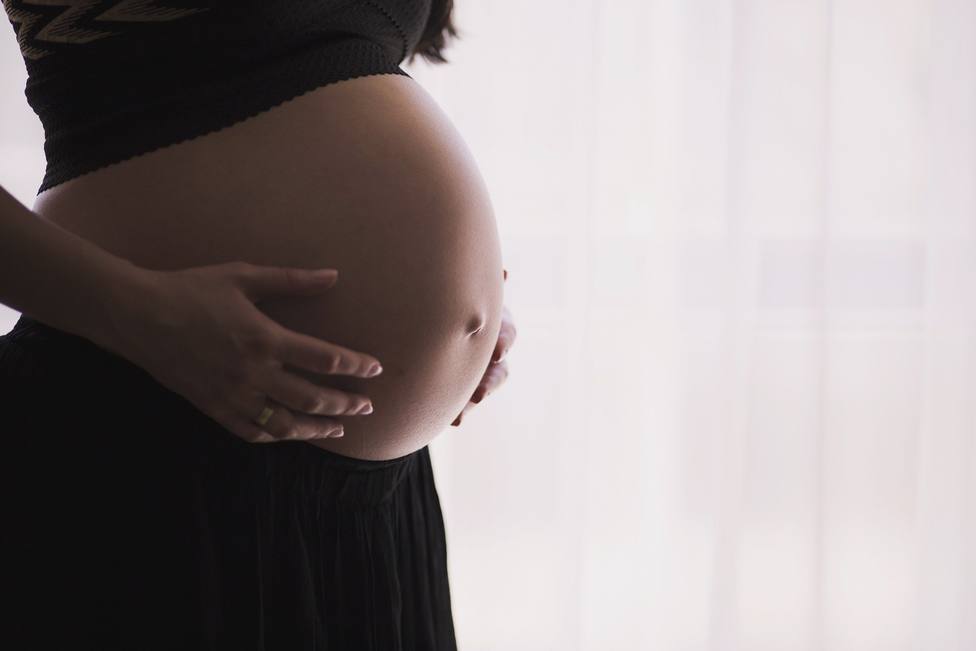 Estos son los principales miedos de las madres primerizas según los expertos de Vithas Alicante
