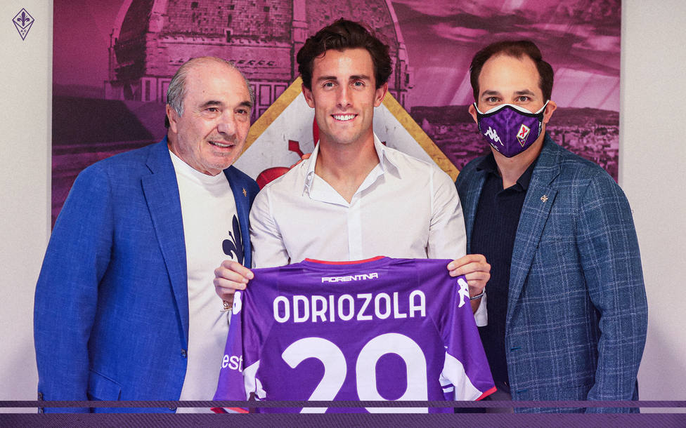 El Real Madrid hace oficial la cesión de Odriozola a la Fiorentina - Fútbol  - COPE