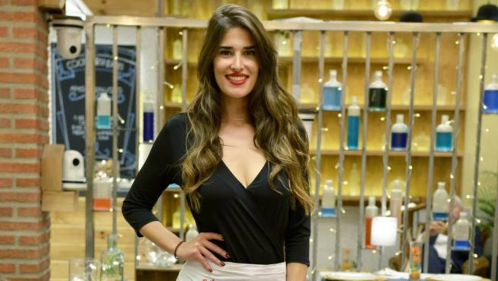 Telecinco confía en Lidia Torrent, camarera de First Dates, para dar el salto como presentadora