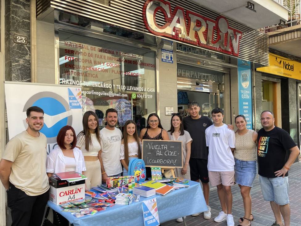 Nuevas Generaciones Águilas participa en la campaña regional de recogida de  material escolar - Águilas - COPE