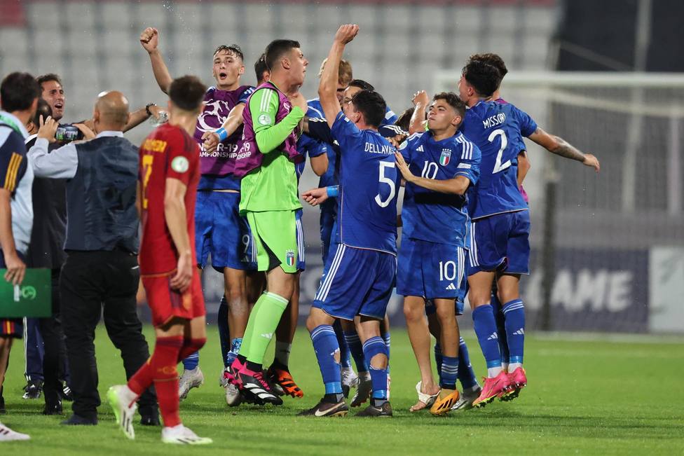 Itália surpreende Espanha e vai à final contra Portugal – Futebol