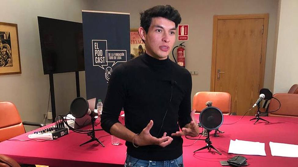 Isaac Fonseca durante la grabación de los podcast de la Fundación Toro de Lidia