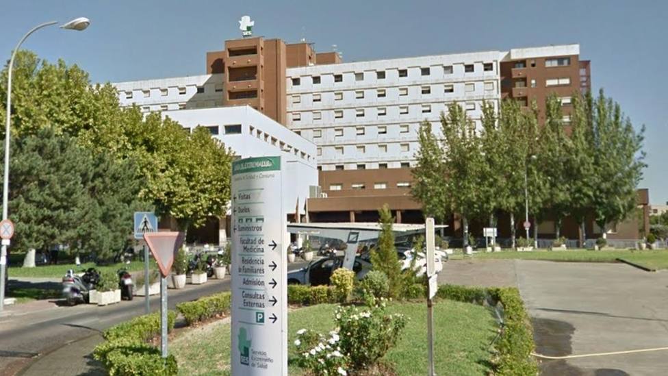 Tres heridos leves en una colisión múltiple en Badajoz