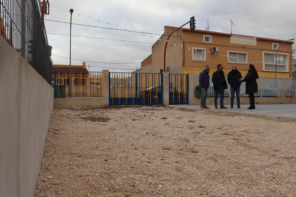 El Ayuntamiento de Lorca hace mejoras en el colegio de Zarcilla de Ramos