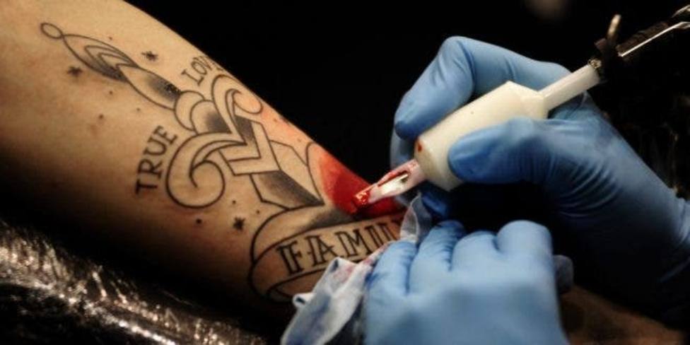 Sabías que la Biblia prohíbe los tatuajes en nuestro cuerpo? - Religión - COPE