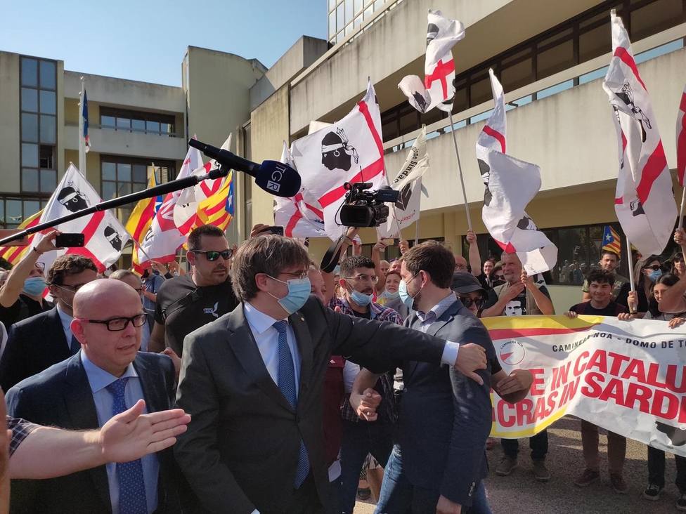 Puigdemont carga contra la Justicia española y saca pecho desde Cerdeña: Han fracasado