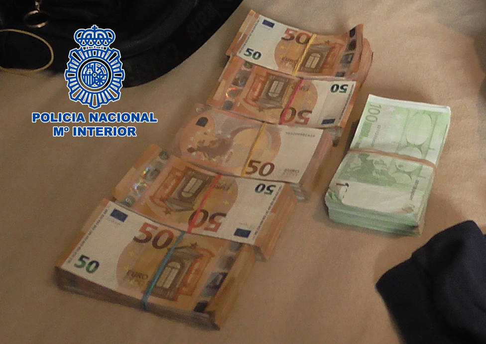 La Policía Nacional detiene a cinco atracadores de bancos que actuaban con extrema serenidad en sus golpes