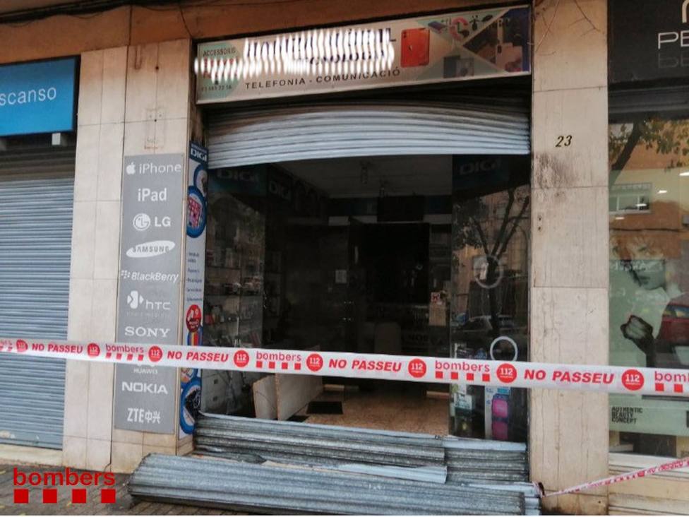 Explosión en una tienda de telefonía de Mataró