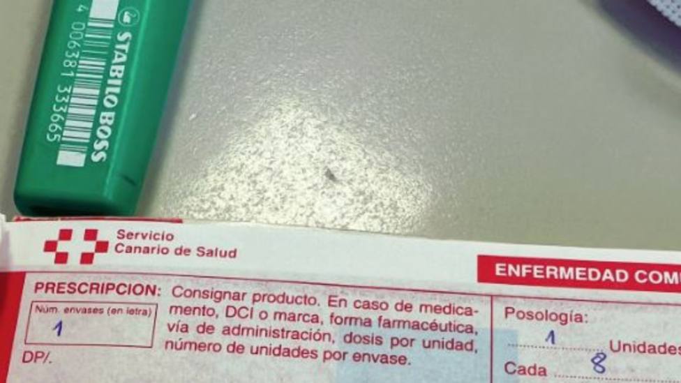 Un médico de Canarias comparte una receta en Twitter y se hace viral por su mensaje a los farmacéuticos