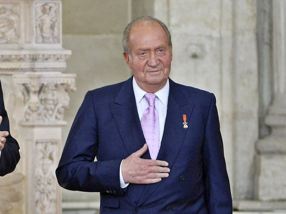 El Gobierno, expectante e inquieto por un regreso de Don Juan Carlos que escapa a su control