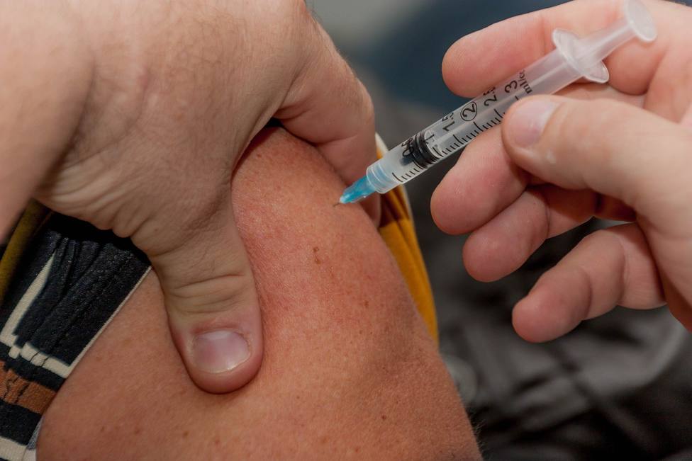 Social health centers in Ferrol region start vaccination against influenza and COVID-19 – Ferrol