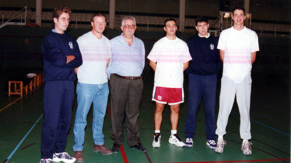 Presidente y entrenadores del CB Motril Costa Tropical, temporada 1998/99