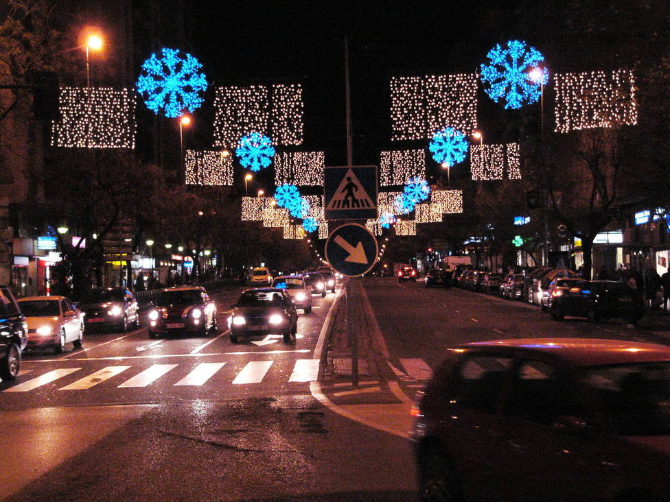 Luces de Navidad en Cáceres. Henry Iluminaciones.