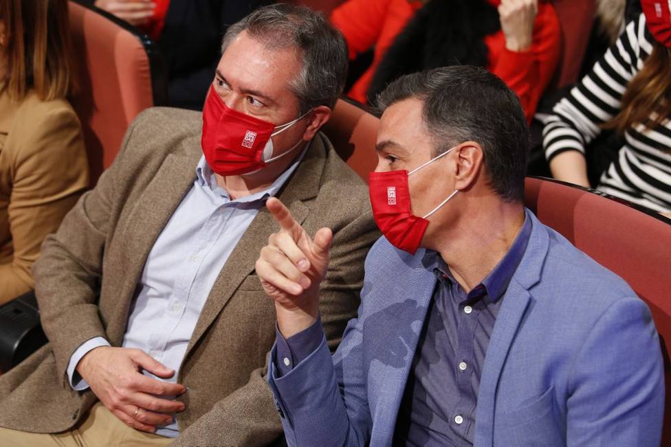 Juan Espadas y el desgaste de Pedro Sánchez llevan al PSOE andaluz a los peores resultados de su historia