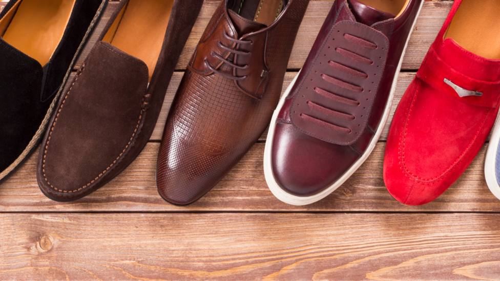 Formación En particular consumidor El truco definitivo para acabar con el mal olor de tus zapatos: lo tienes  en casa - Vivir - COPE