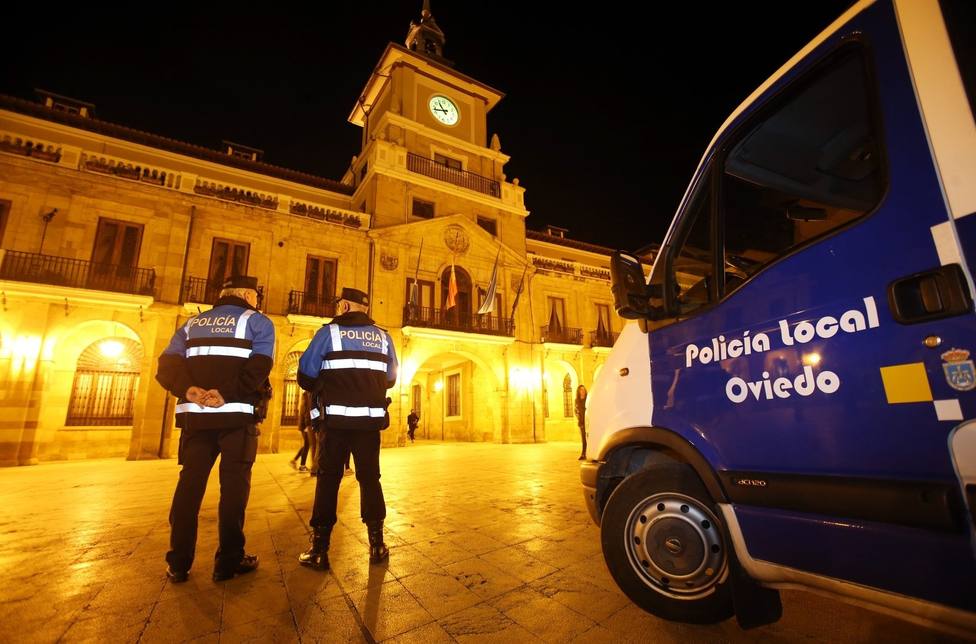 Policía Local de Oviedo (Archivo)