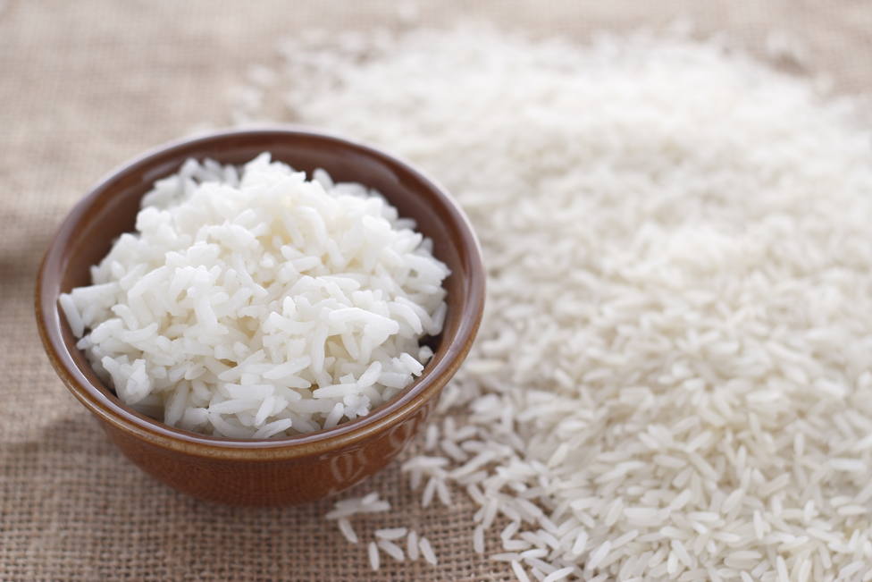 Cooked,Rice,And,Grain,On,Jute,Cloth,Jasmine,Grains