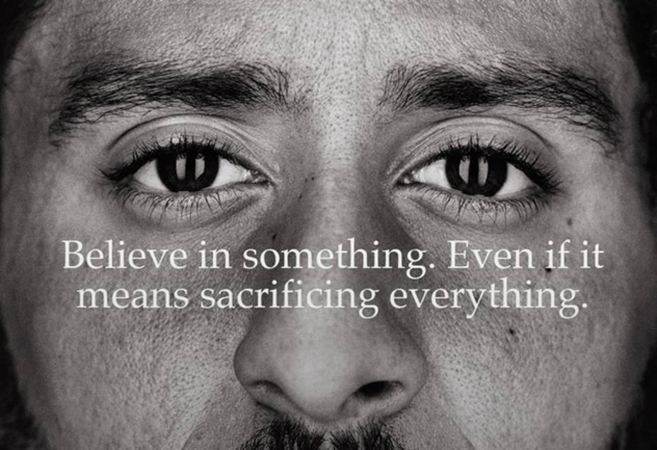 Plata el estudio fondo Nike ficha a un exjugador de la NFL símbolo antirracista y caen sus  acciones - Más Deporte - COPE