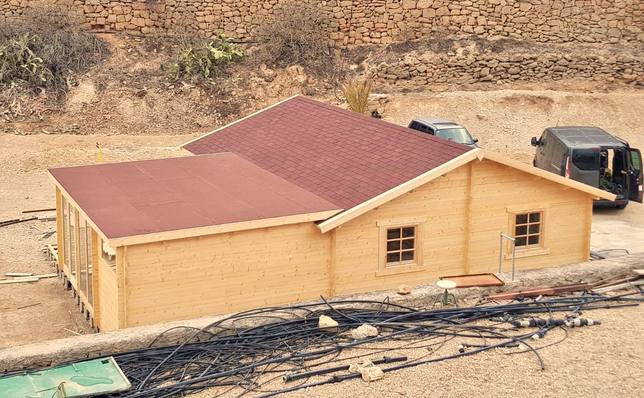 Así son las casas de madera para los afectados por la erupción de La Palma  - Tenerife - COPE
