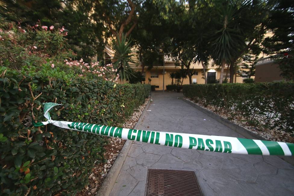 La Guardia Civil registra el domicilio de la mujer detenida por asesinar a su hijo de 7 años en El Ejido