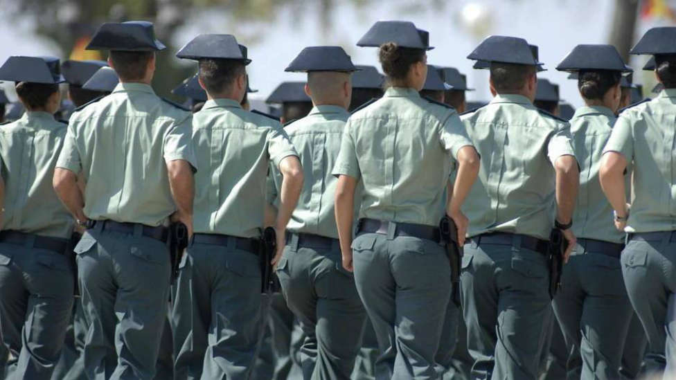 qué el uniforme de la Guardia Civil es - Todo tiene un porqué - COPE