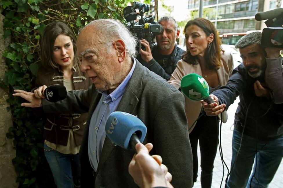 Podemos pide hasta 20 años de cárcel para Jordi Pujol