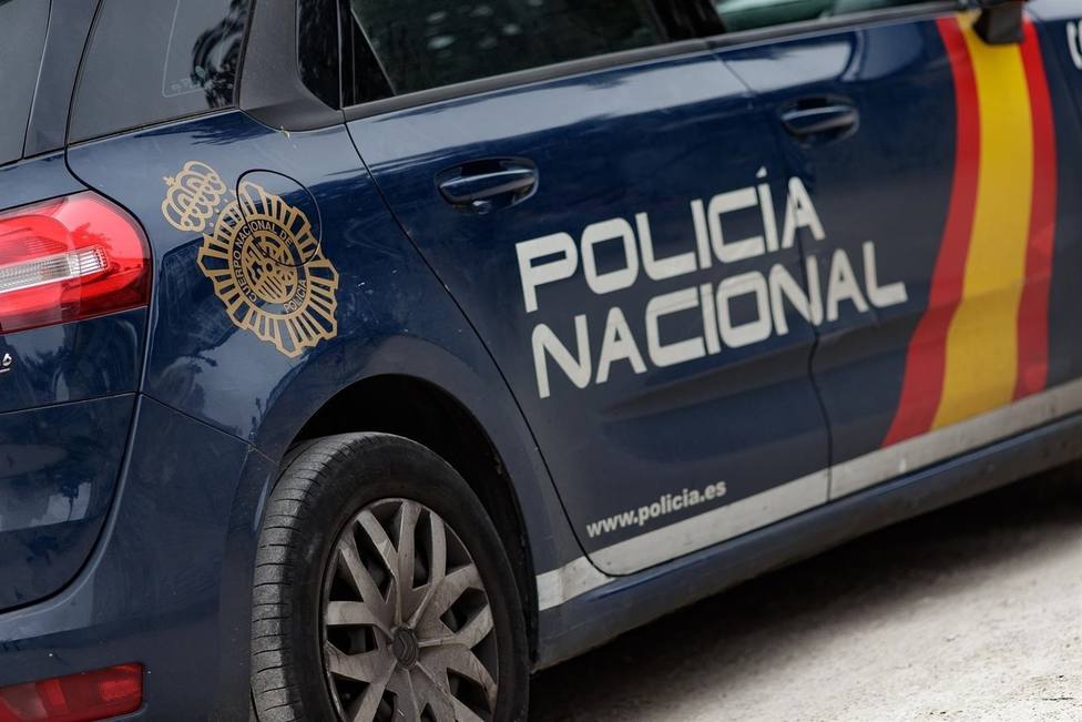 Detenido tras ser hallado el cadáver de su mujer en una nave de un polígono de Málaga
