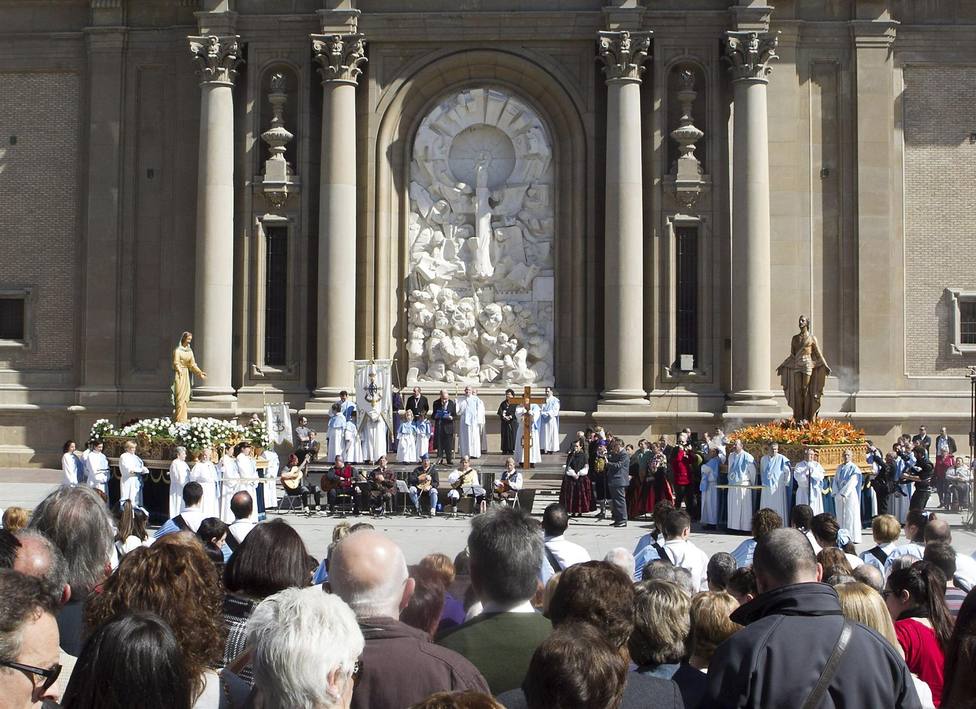 Saragoça despede-se da Semana Santa com a Procissão do Encontro Glorioso – Saragoça