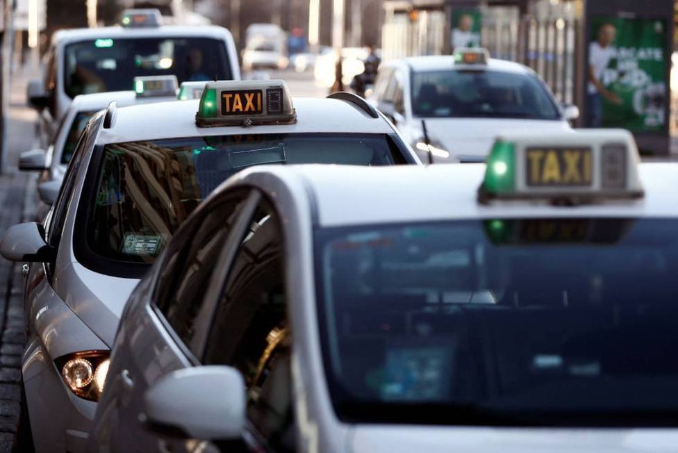 Taxis-FEBT solicita a CAEB la máxima colaboración ante la gran demanda del servicio en Mallorca
